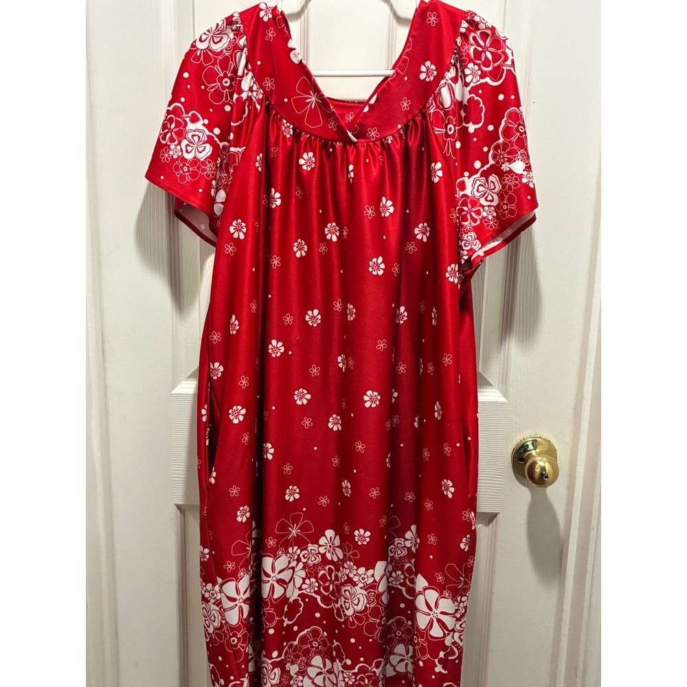 Anthony Richards Red Floral Muumuu House Dress Short Sleeve Lounger Pockets